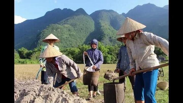 Bán Bảo Hiểm Thông Minh: Thu Hút Khách Hàng Qua Video Tư Vấn Trên Hotspot Matrix